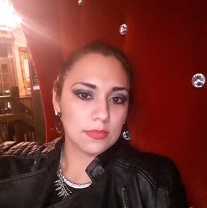 Meet your Posher, Mayra